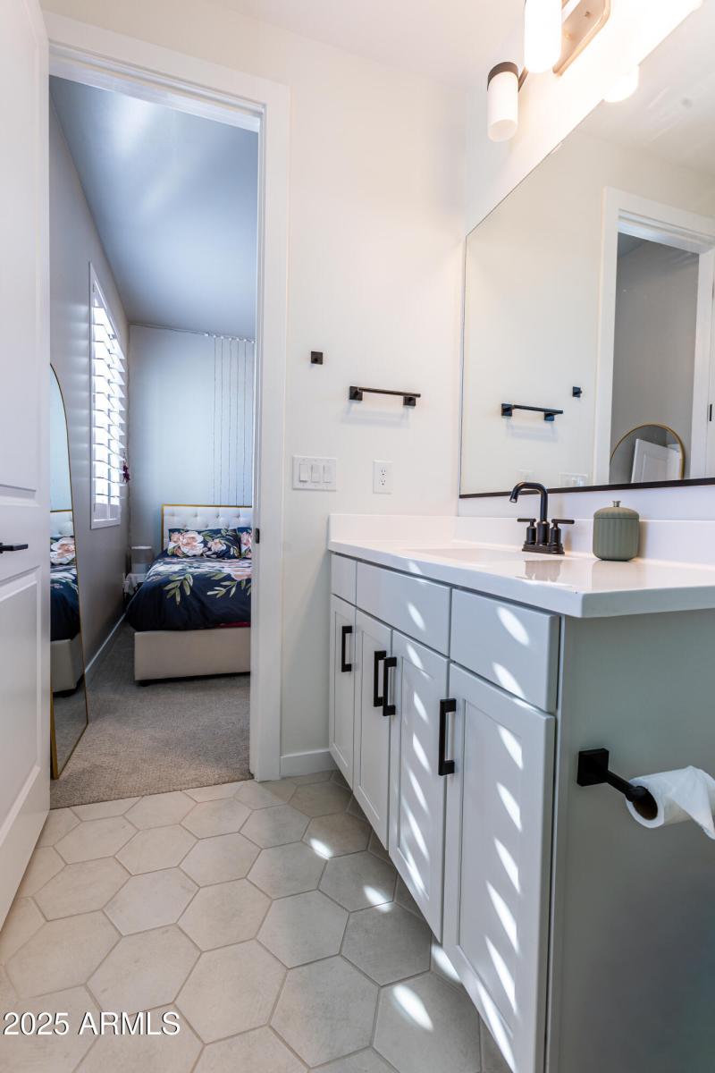 3134 E Brigadier Ct-59
