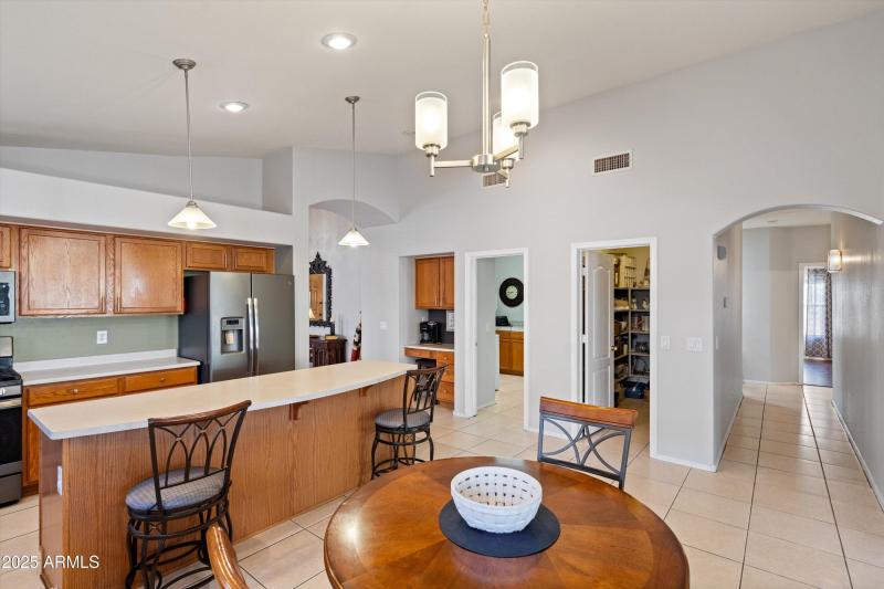 14-Kitchen and Dining