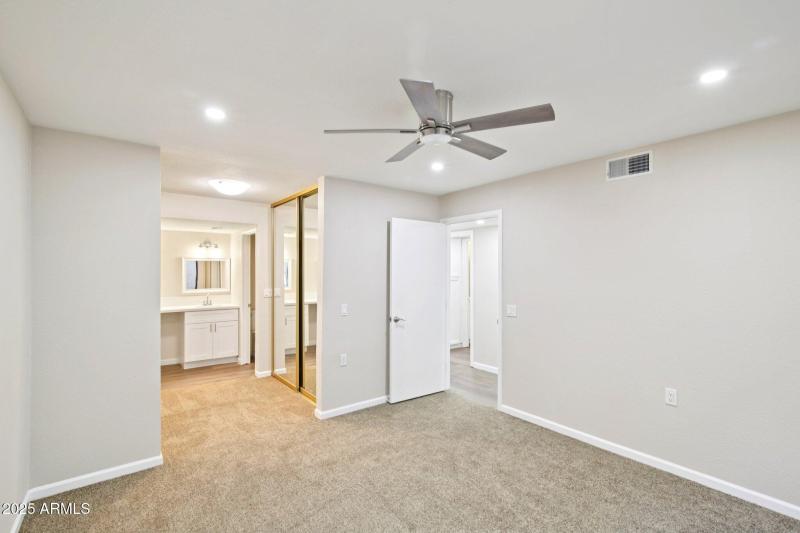 17-web-or-mls-W Avenida De Amigos Cir-S0