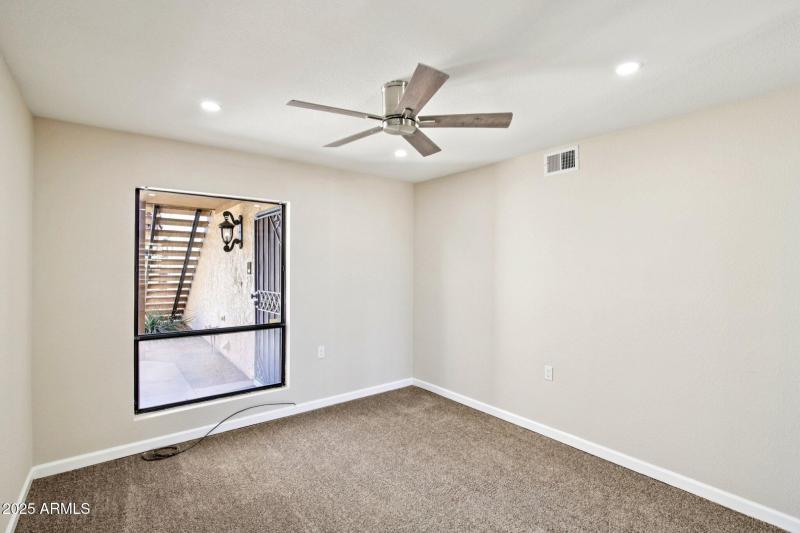 27-web-or-mls-W Avenida De Amigos Cir-S0