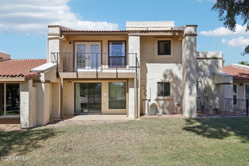 29-web-or-mls-W Avenida De Amigos Cir-S0