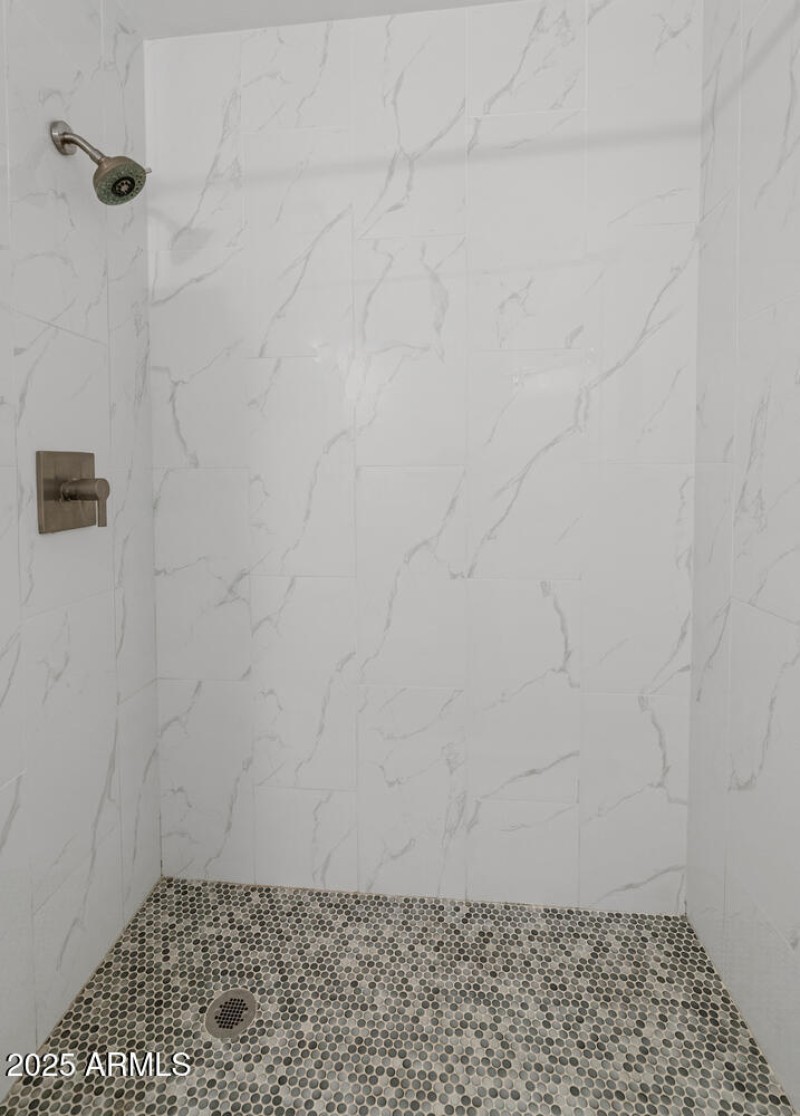 5137 N Granite Reef Rd-large-010-011-TOD