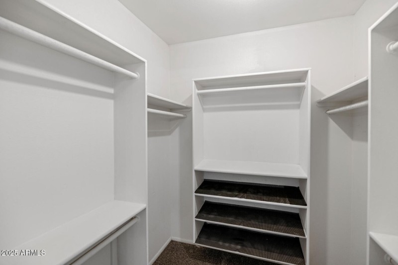 5137 N Granite Reef Rd-large-011-018-TOD