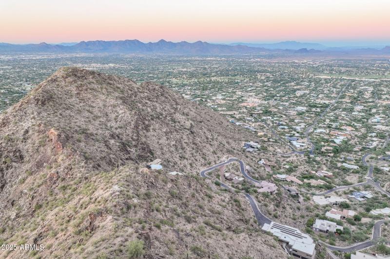 Four Peaks Views