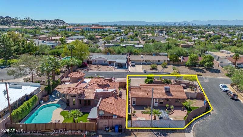 1448 E Royal Palm Rd Drone-9-Outline