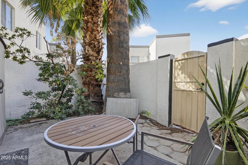 6236 N 16TH ST UNIT 6