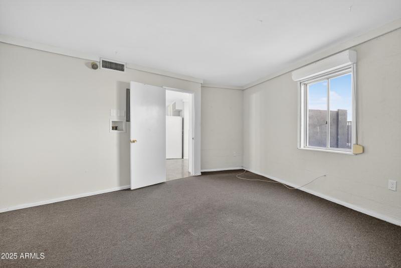 6236 N 16TH ST UNIT 6