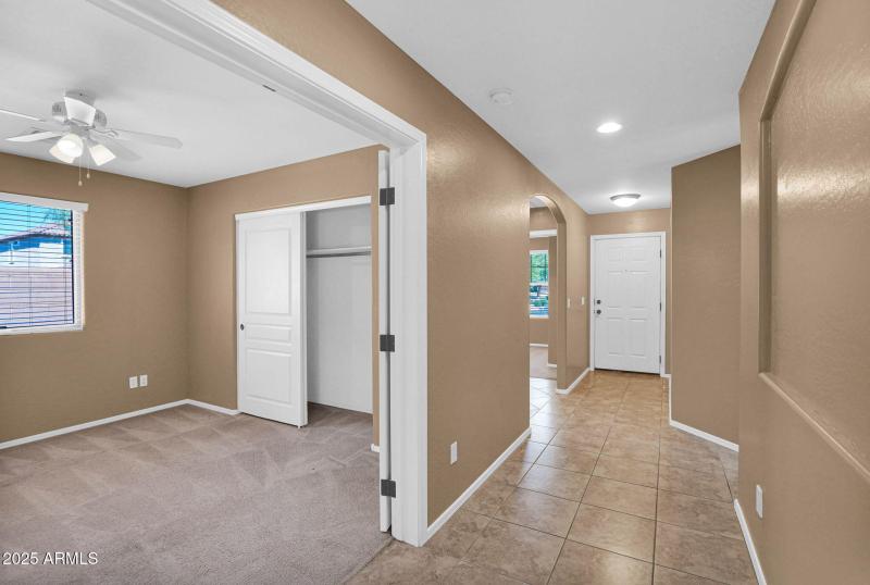 23-web-or-mls-P1315333