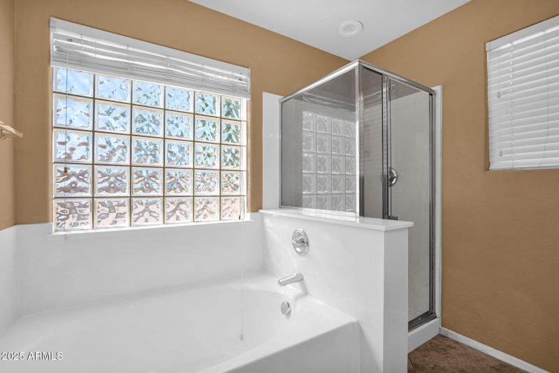 37-web-or-mls-P1315357