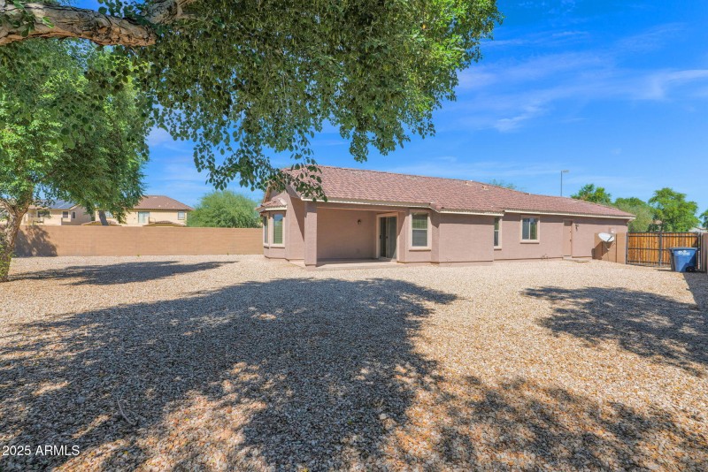 43-web-or-mls-P1315364