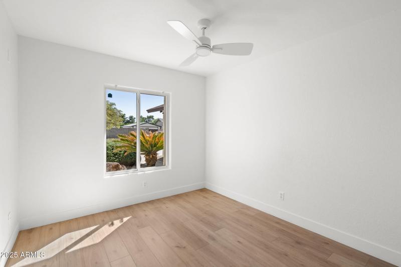 22-web-or-mls-DSC00988