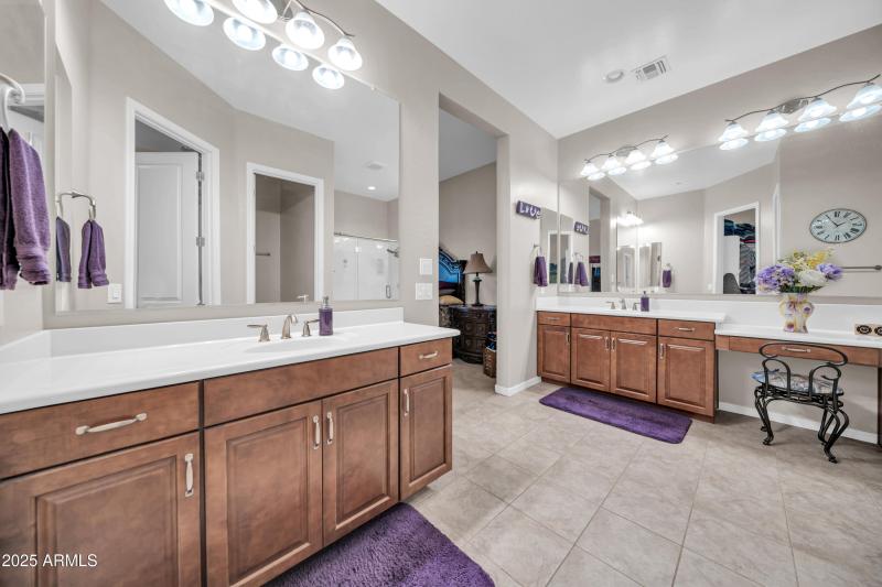 9364 W Cashman Dr-19