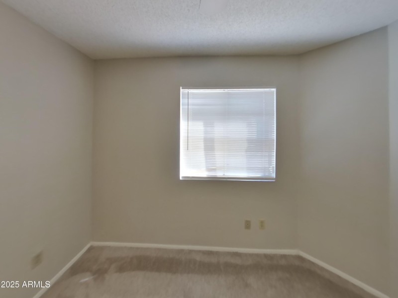 9_pc_8r00WlDWBU_dxhDXBhvpt_layout_0