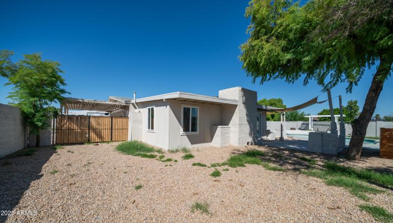 19251 N 17th Dr Exterior Photos-7