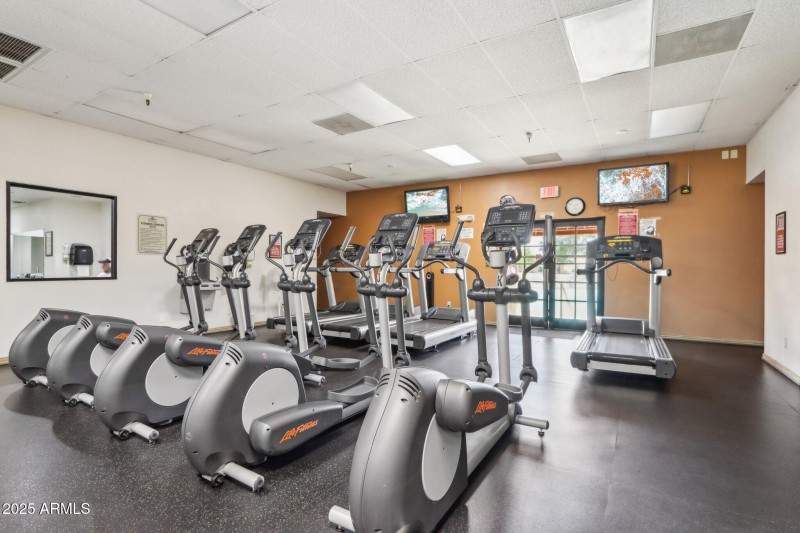 28-web-or-mls-W Bell Rd 392-04042025-9-1