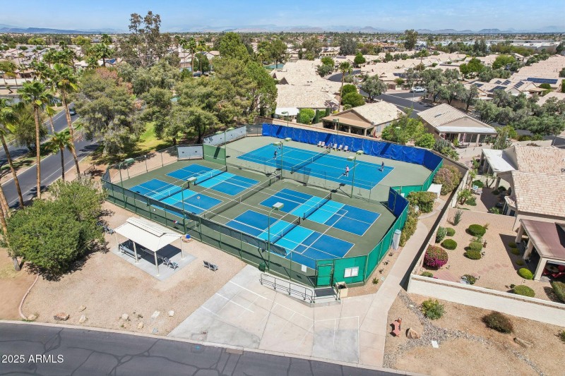 40-web-or-mls-W Bell Rd 392-04042025-1-0