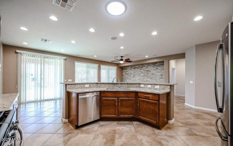 20230908200847083844000000-o