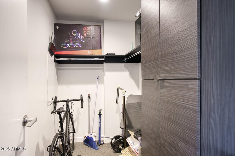 100 W PORTLAND ST 404