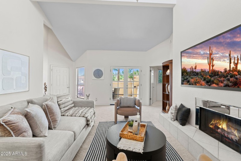 Family Room Overlooking Front Patio