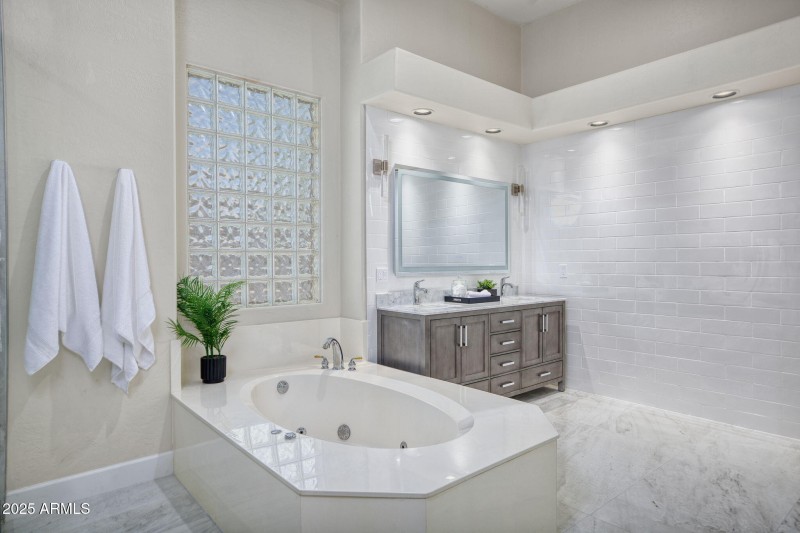 12706 E Desert Cove Ave Scottsdale - 232