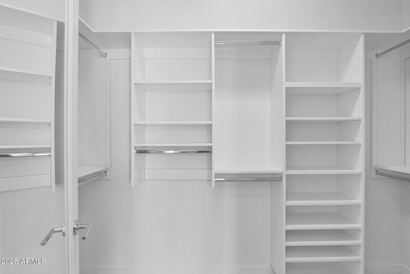 29-web-or-mls-P1048736