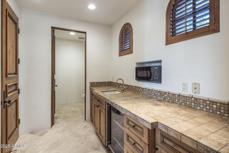 Convenient Kitchenette