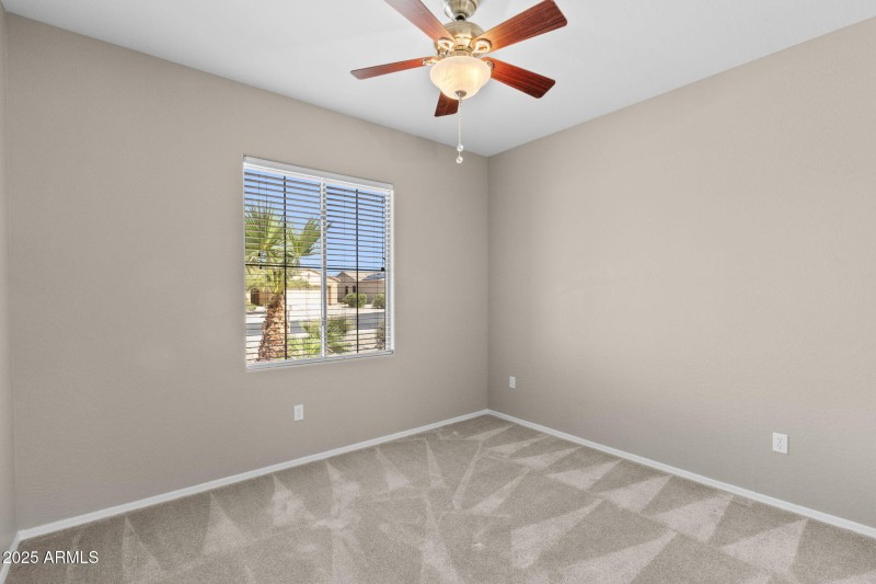 11-web-or-mls-_Z2A4119