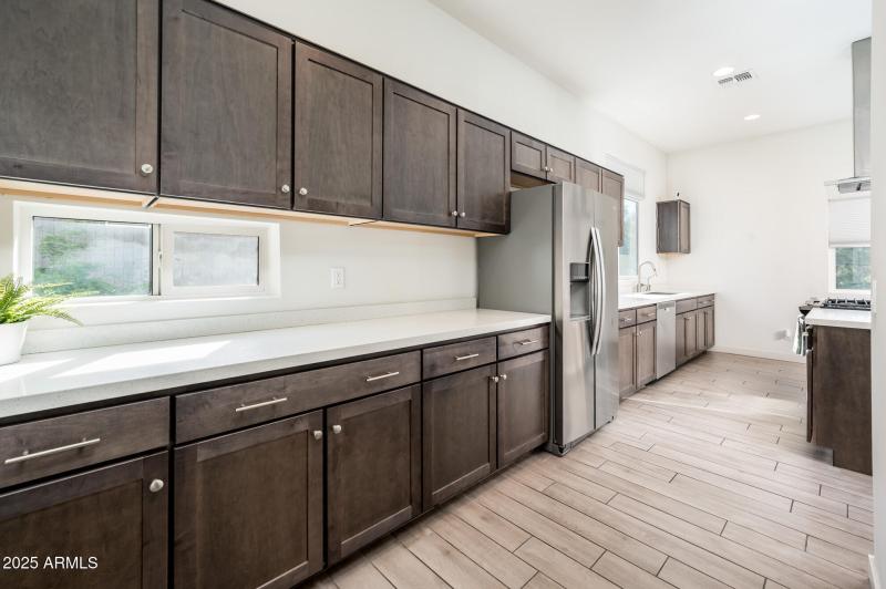 325 E Coronado Rd Unit 13 - MLS-18