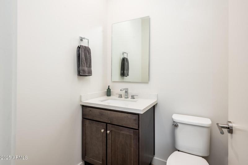 325 E Coronado Rd Unit 13 - MLS-20