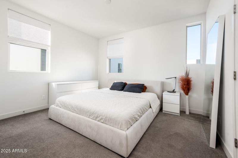 325 E Coronado Rd Unit 13 - MLS-21