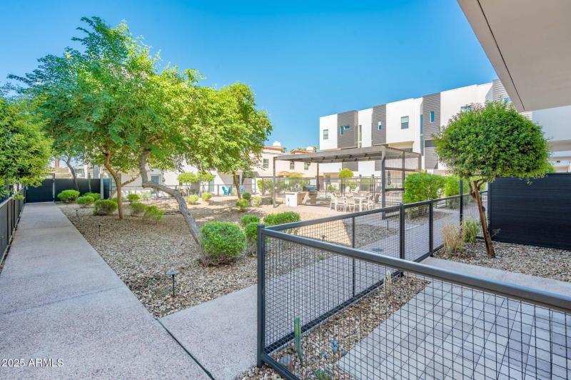 325 E Coronado Rd Unit 13 - MLS-39