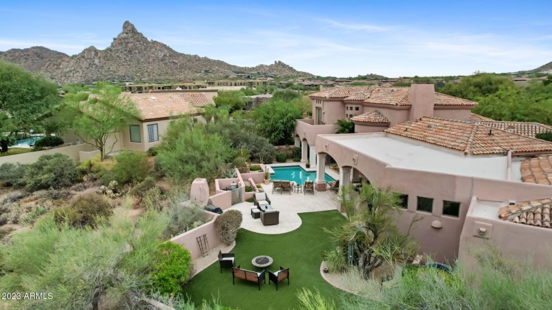 aerial view of back yard