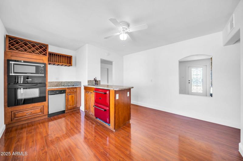 1448 E Royal Palm Rd-9