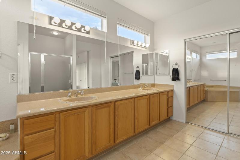 Double Vanity and Spacious Bath