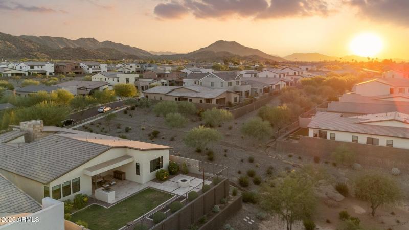 No direct neighbors to the West