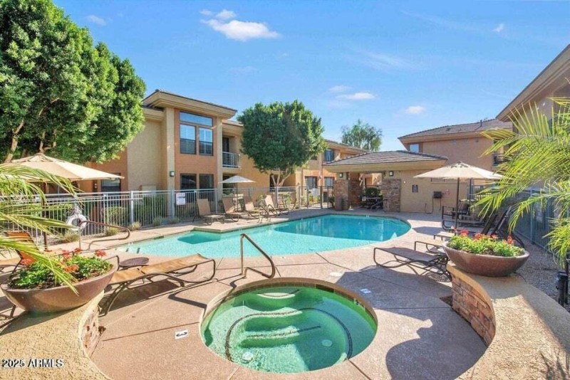 20211115222719129953000000-o