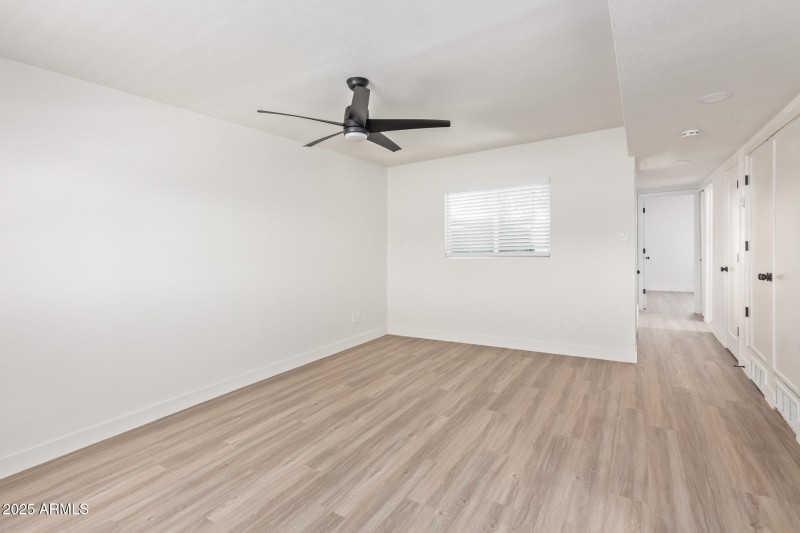 0029-30 - Broadway #103