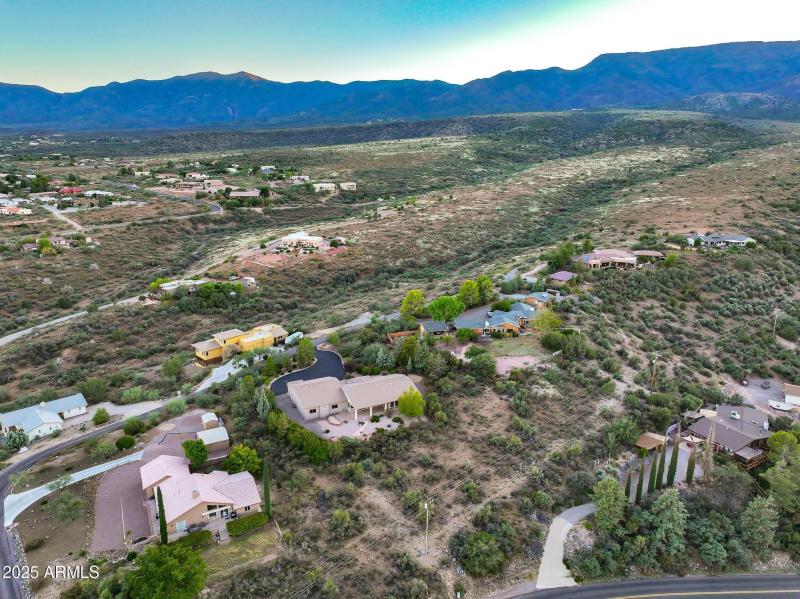 dji_fly_20250923_181658_0929_17587488934