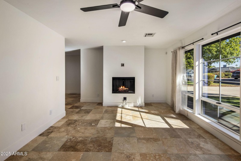 8-web-or-mls-D46A0811 copy