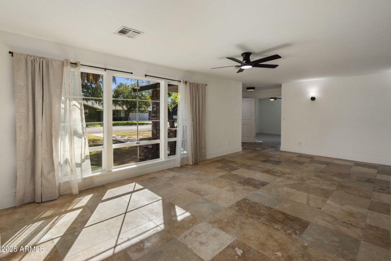 18-web-or-mls-D46A0859 copy