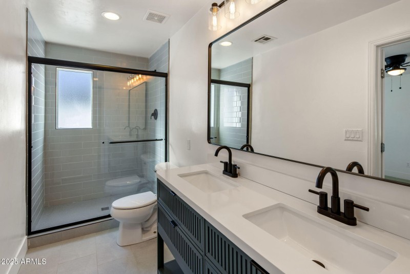 21-web-or-mls-D46A0882 copy