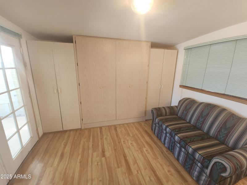 51 AZ room looking West