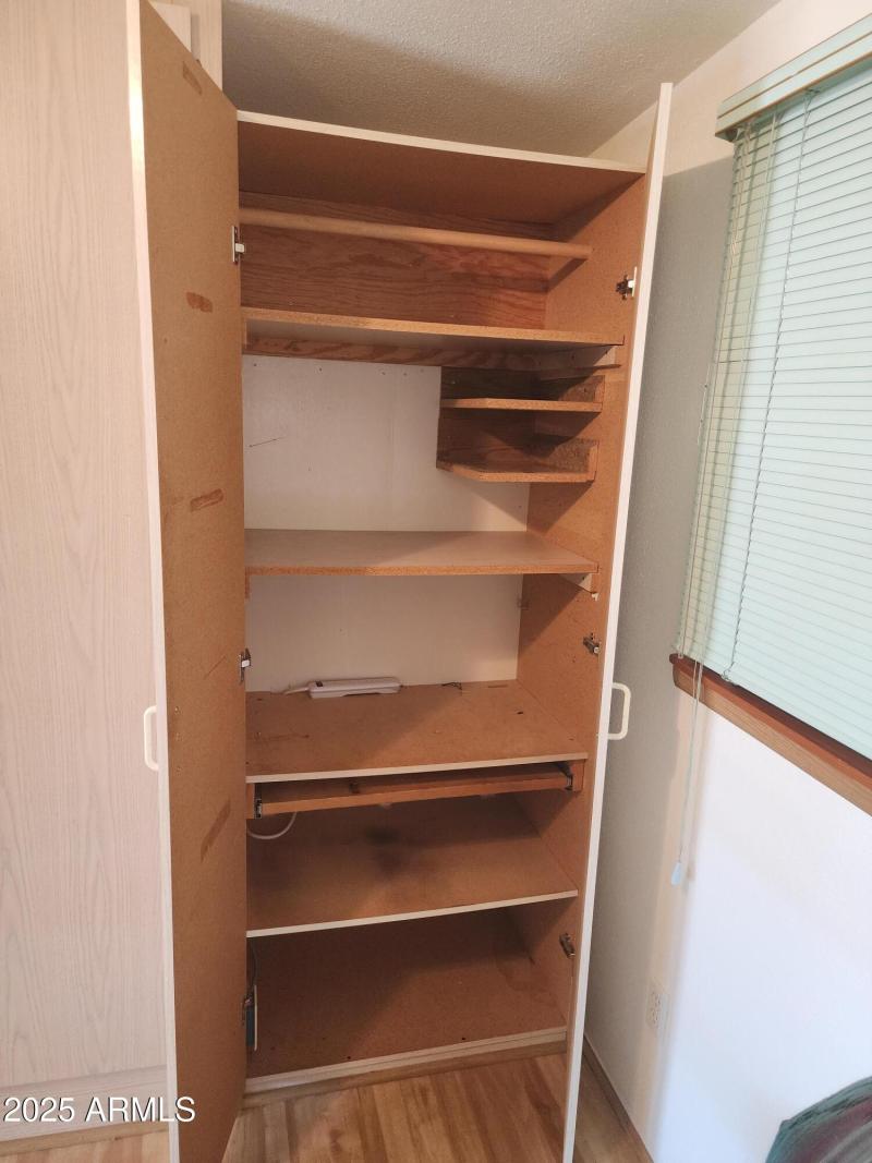 53 A closet next to Murphey bed.