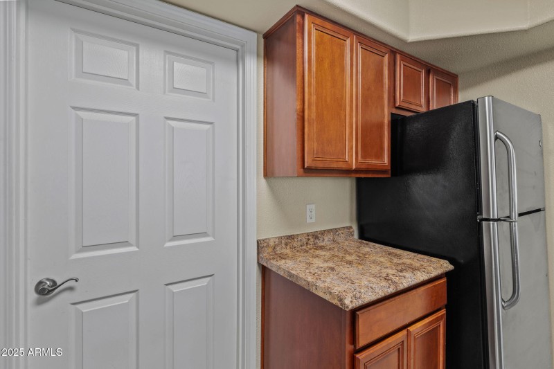 21-web-or-mls-17017 N 12th St 1002 Done-