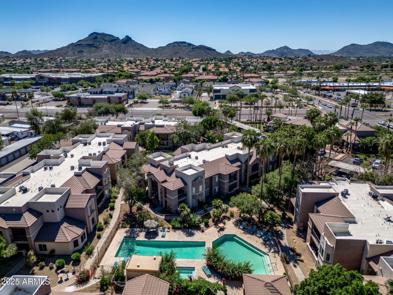 68-web-or-mls-17017 N 12th St 1002 Aeria