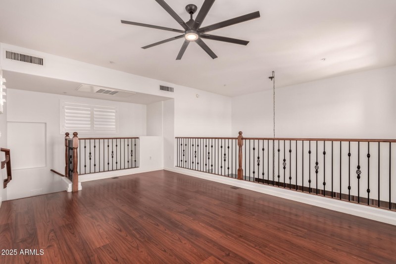 Loft/Den/Entertainment Room