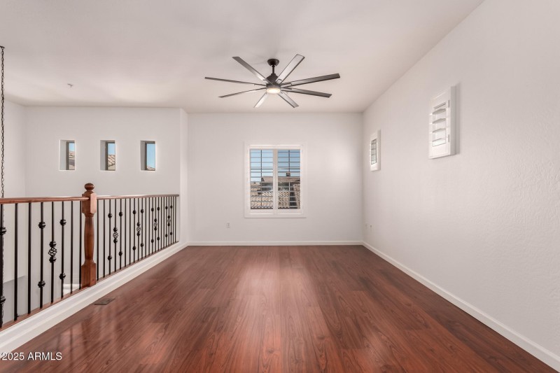 Loft/Den/Entertainment Room