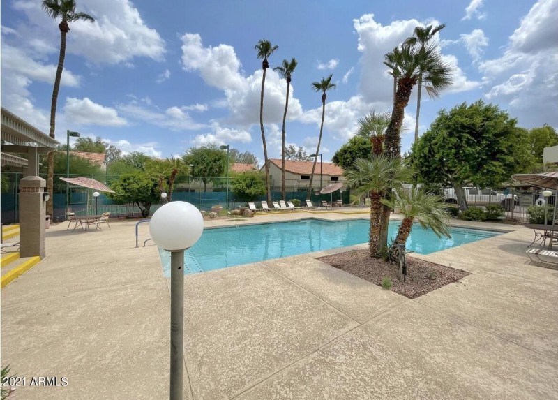pool