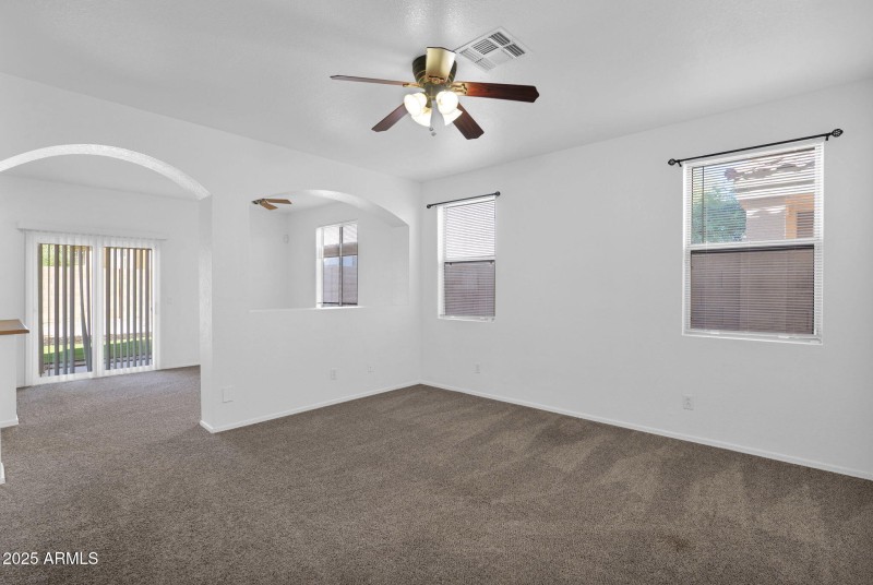 10-web-or-mls-P1315271