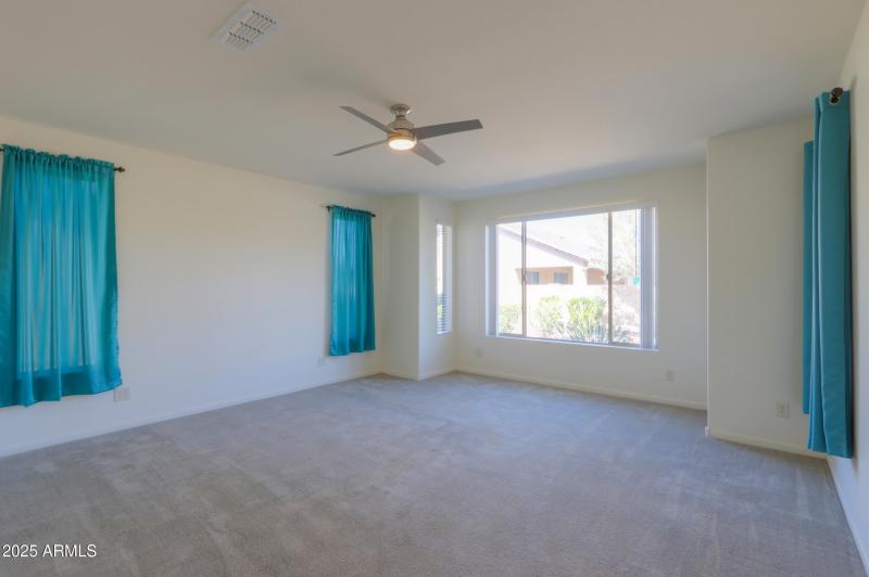 Master bedroom w/ box window